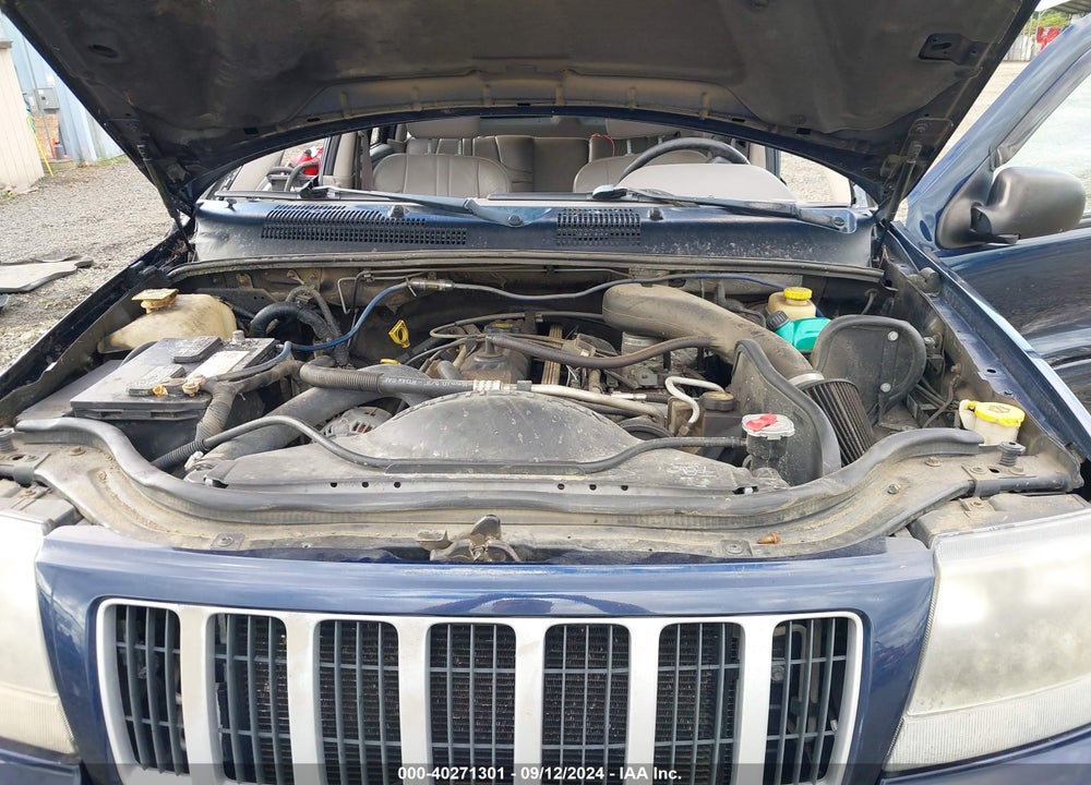 2004 JEEP GRAND CHEROKEE LAREDO VIN: 1J8GW48S84C218016