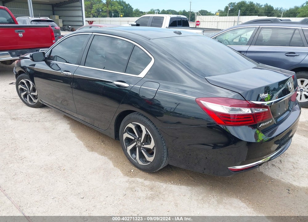 2017 HONDA ACCORD EX VIN: 1HGCR2F72HA053339