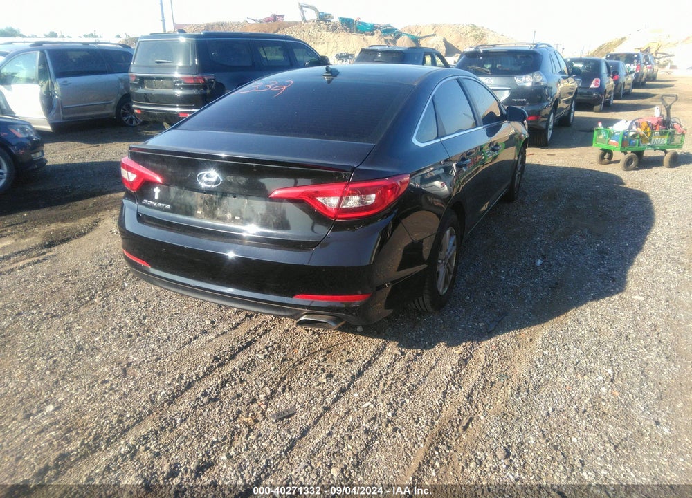 2016 HYUNDAI SONATA SE VIN: 5NPE24AF4GH320400