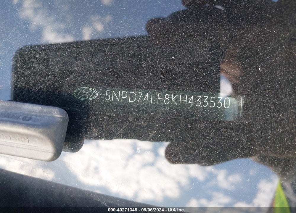 2019 HYUNDAI ELANTRA SE VIN: 5NPD74LF8KH433530