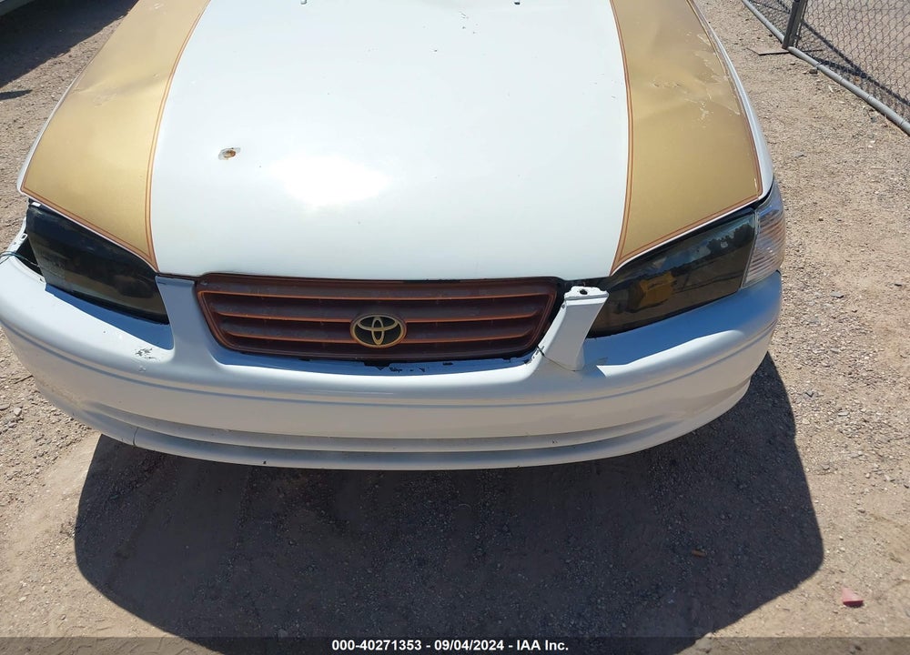 2001 TOYOTA CAMRY LE VIN: JT2BG22K110532169
