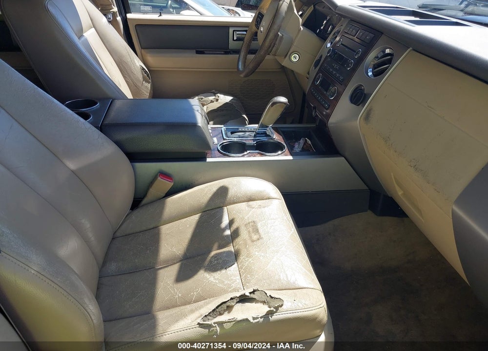 2011 FORD EXPEDITION XLT VIN: 1FMJU1J50BEF18152