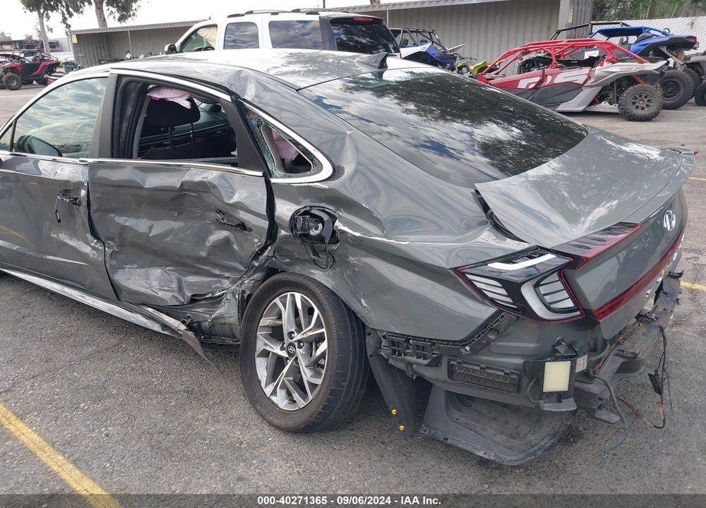2021 HYUNDAI SONATA SEL VIN: KMHL64JA5MA148554