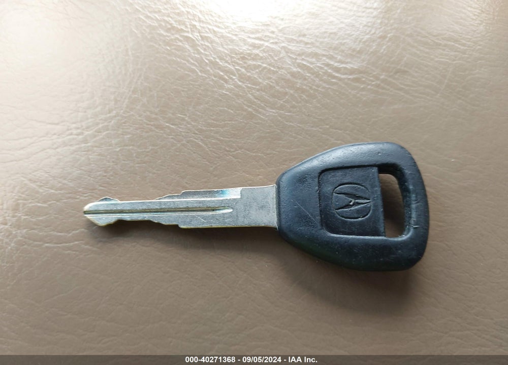 2002 ACURA MDX VIN: 2HNYD18832H538949