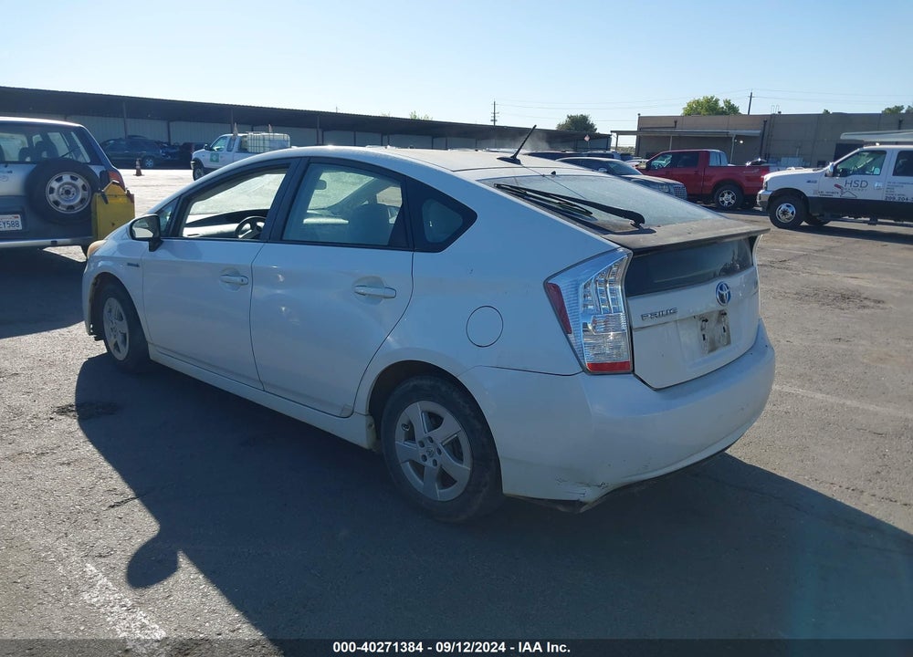 2010 TOYOTA PRIUS II VIN: JTDKN3DUXA5200994