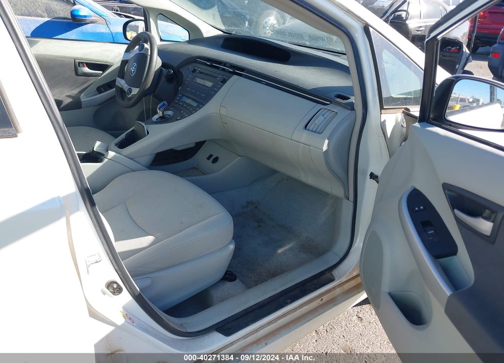 2010 TOYOTA PRIUS II VIN: JTDKN3DUXA5200994