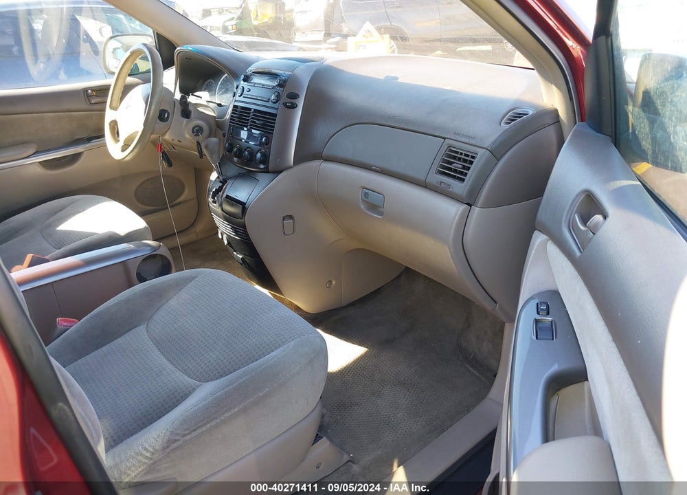 2006 TOYOTA SIENNA CE VIN: 5TDZA23C56S427783