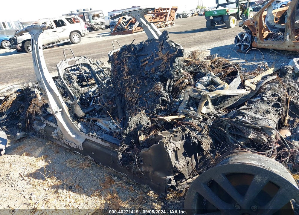 2022 TESLA MODEL S PLAID TRI MOTOR ALL-WHEEL DRIVE VIN: 5YJSA1E65NF460014
