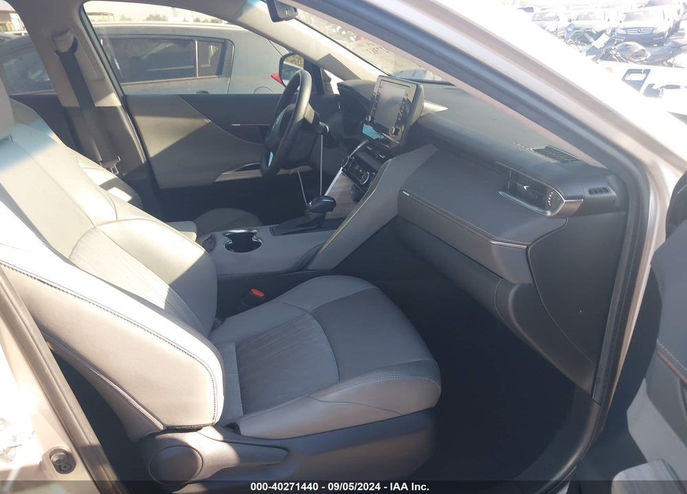 2021 TOYOTA VENZA XLE VIN: JTEAAAAH9MJ032484
