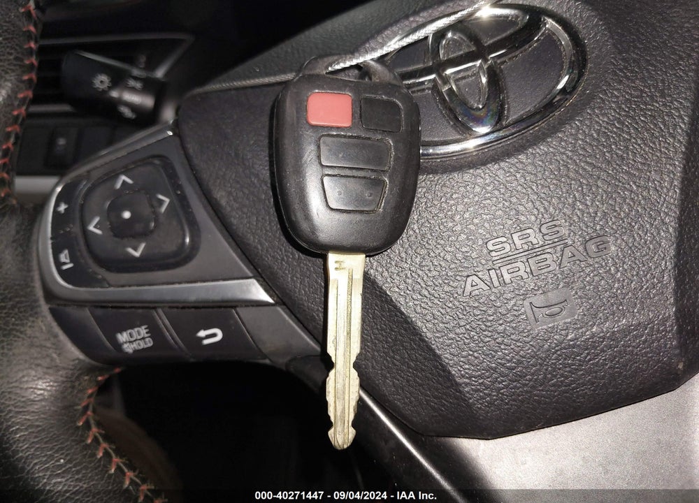 2015 TOYOTA CAMRY SE VIN: 4T1BF1FK4FU087615