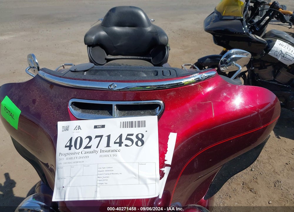2015 HARLEY-DAVIDSON FLHTCUTG TRI GLIDE ULTRA VIN: 1HD1MAL16FB858149