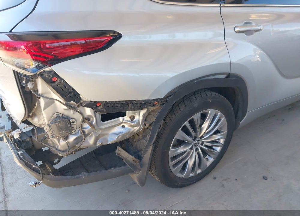 2023 TOYOTA HIGHLANDER PLATINUM VIN: 5TDKDRBHXPS003287