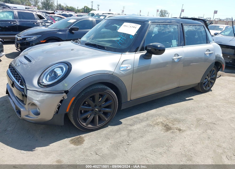 2021 MINI HARDTOP COOPER S VIN: WMWXU9C09M2M97124