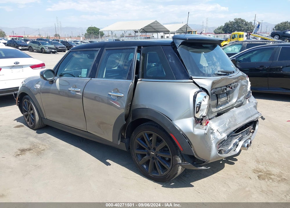 2021 MINI HARDTOP COOPER S VIN: WMWXU9C09M2M97124