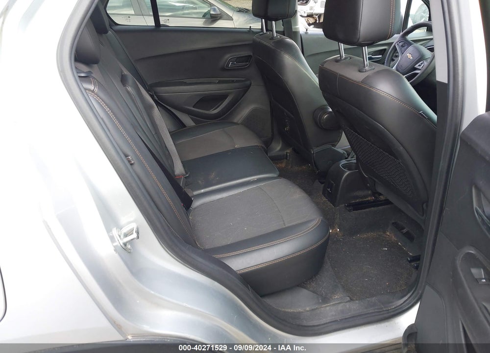 2018 CHEVROLET TRAX LT VIN: 3GNCJLSB5JL348169