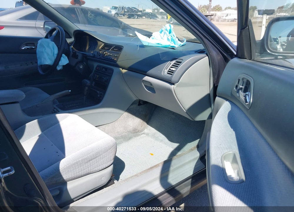 1997 HONDA ACCORD LX VIN: 1HGCD5632VA115105