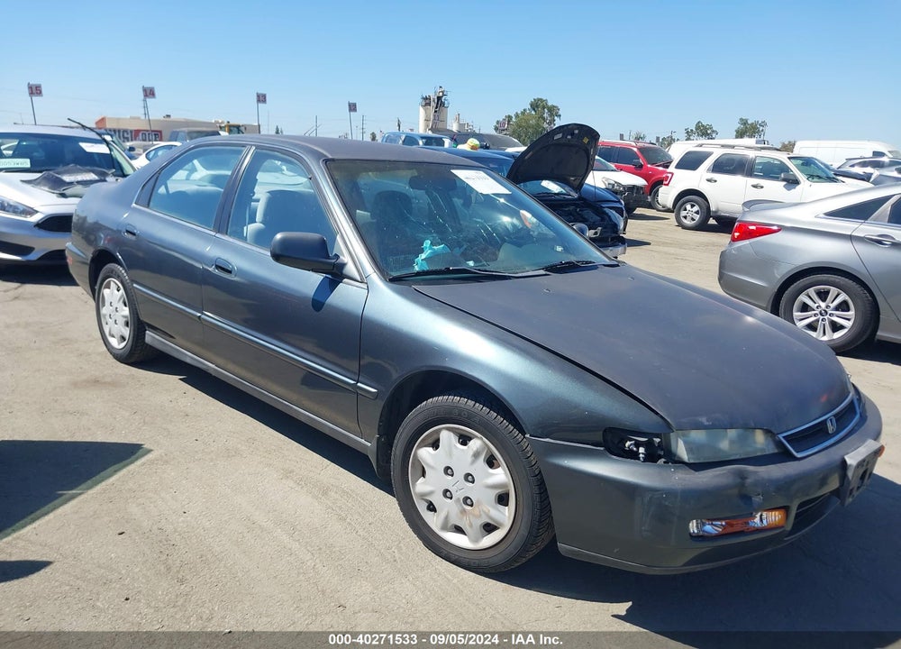 1997 HONDA ACCORD LX VIN: 1HGCD5632VA115105