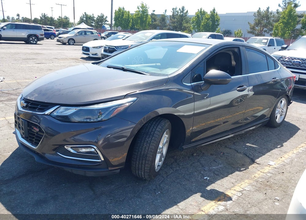 2017 CHEVROLET CRUZE LT AUTO VIN: 1G1BE5SM8H7267647