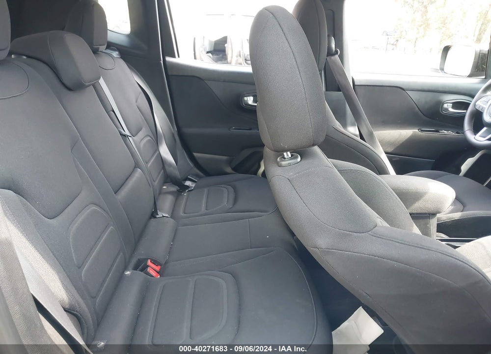 2018 JEEP RENEGADE LATITUDE FWD VIN: ZACCJABB0JPJ01403