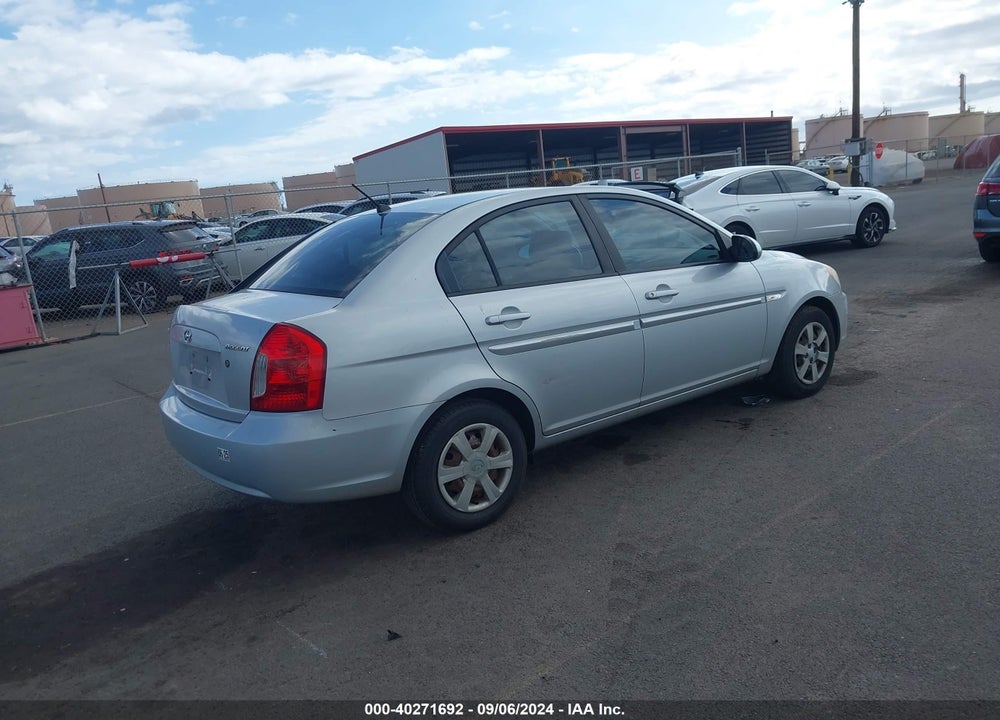 2007 HYUNDAI ACCENT GLS VIN: KMHCN46C37U137066