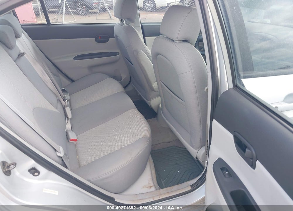 2007 HYUNDAI ACCENT GLS VIN: KMHCN46C37U137066