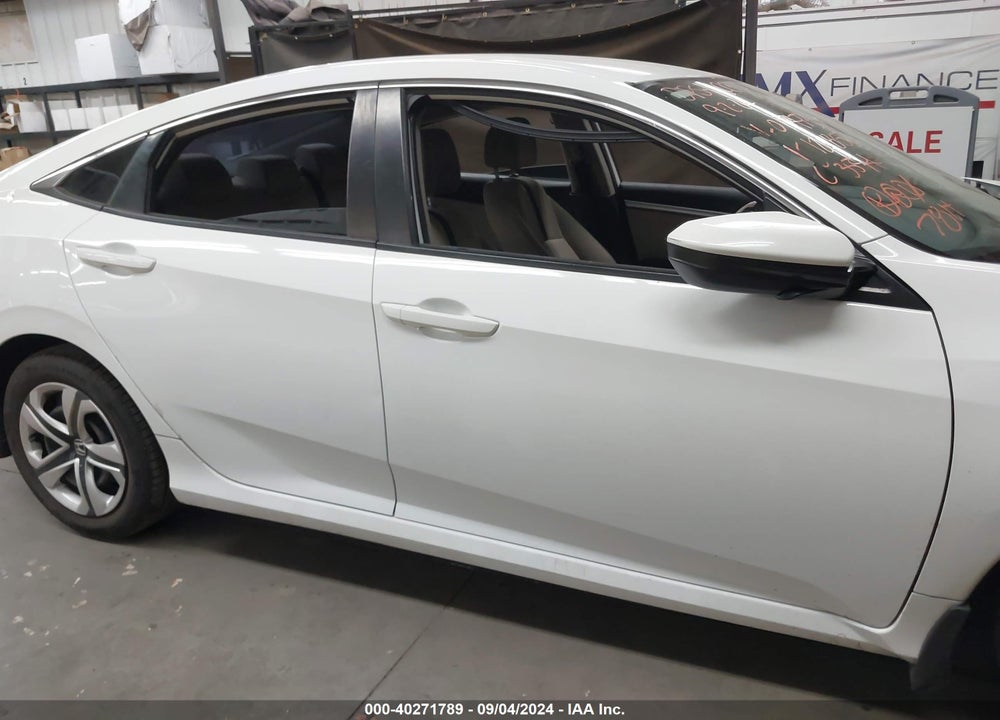 2018 HONDA CIVIC LX VIN: 19XFC2F54JE017473