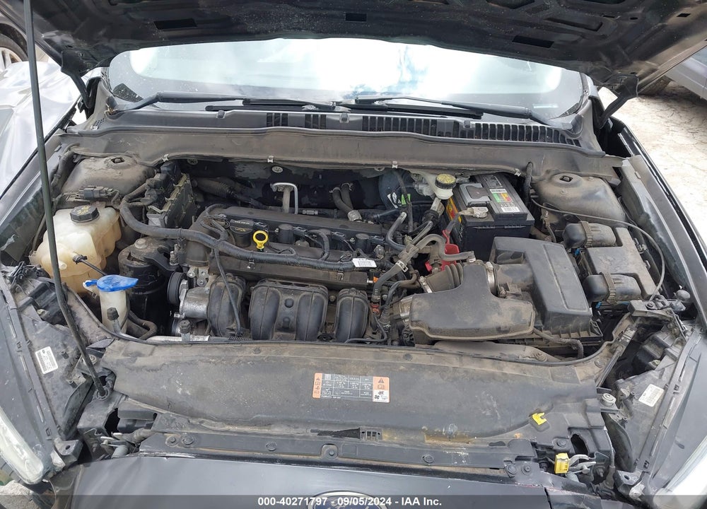 2015 FORD FUSION SE VIN: 3FA6P0H75FR304401