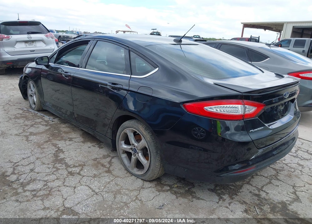2015 FORD FUSION SE VIN: 3FA6P0H75FR304401