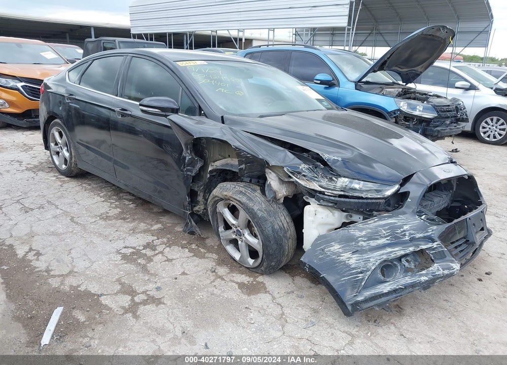 2015 FORD FUSION SE VIN: 3FA6P0H75FR304401