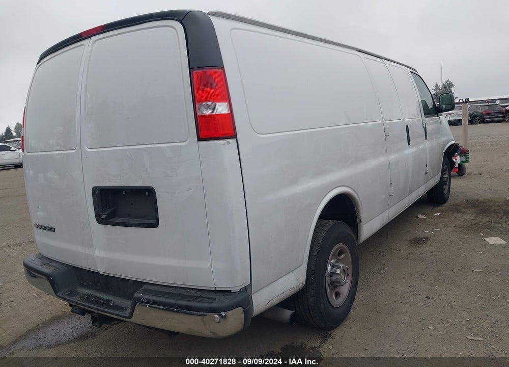 2020 CHEVROLET EXPRESS CARGO RWD 3500 EXTENDED WHEELBASE WT VIN: 1GCZGHFG0L1176745