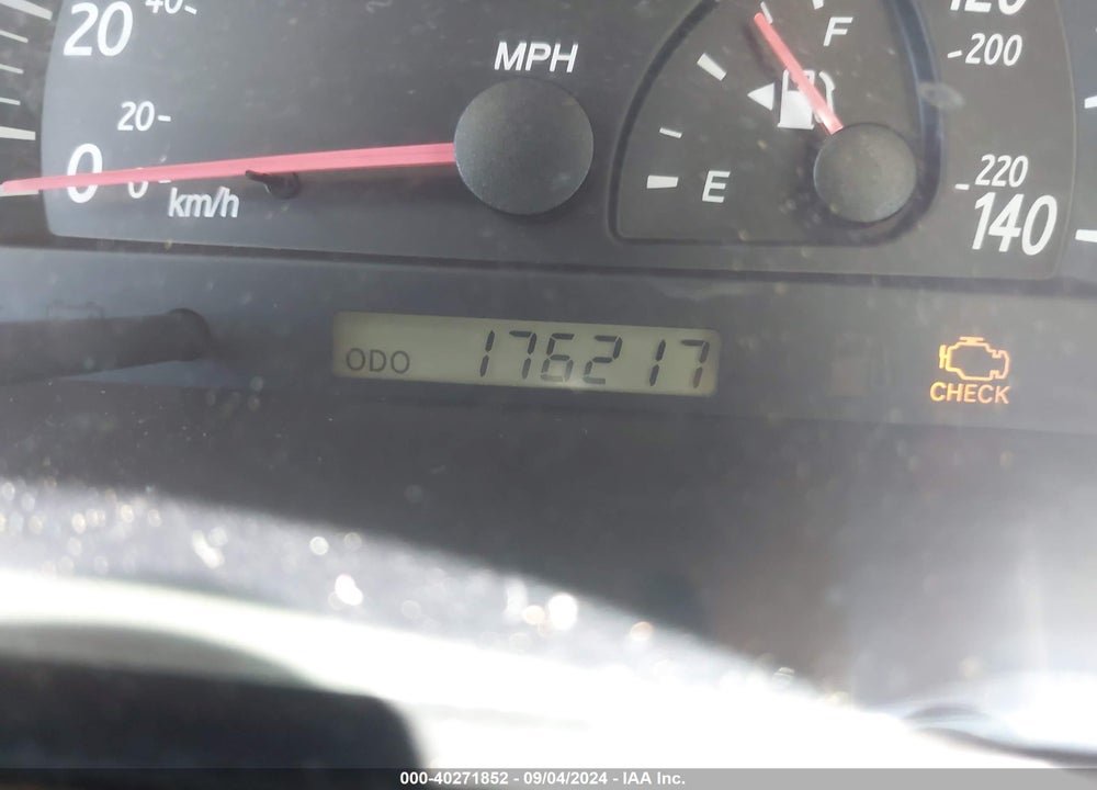 2003 TOYOTA CAMRY LE VIN: 4T1BE32K03U219799