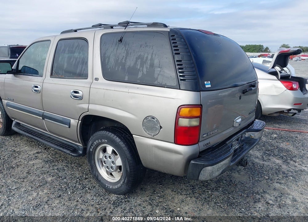 2001 CHEVROLET TAHOE LS VIN: 1GNEC13T21J278930