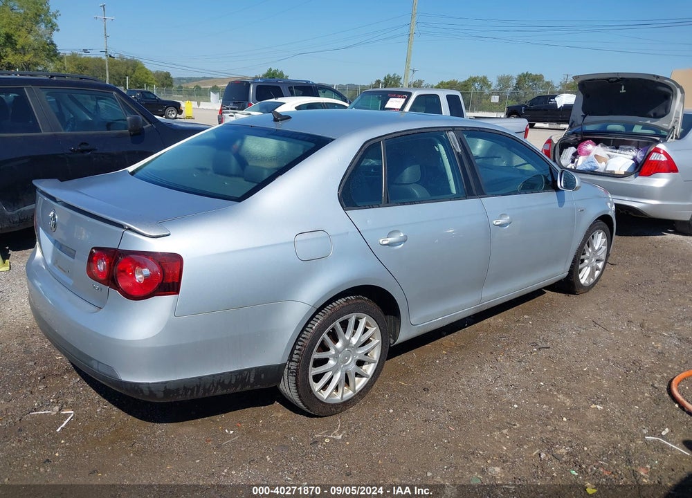 2008 VOLKSWAGEN JETTA WOLFSBURG EDITION VIN: 3VWRJ71K78M189815