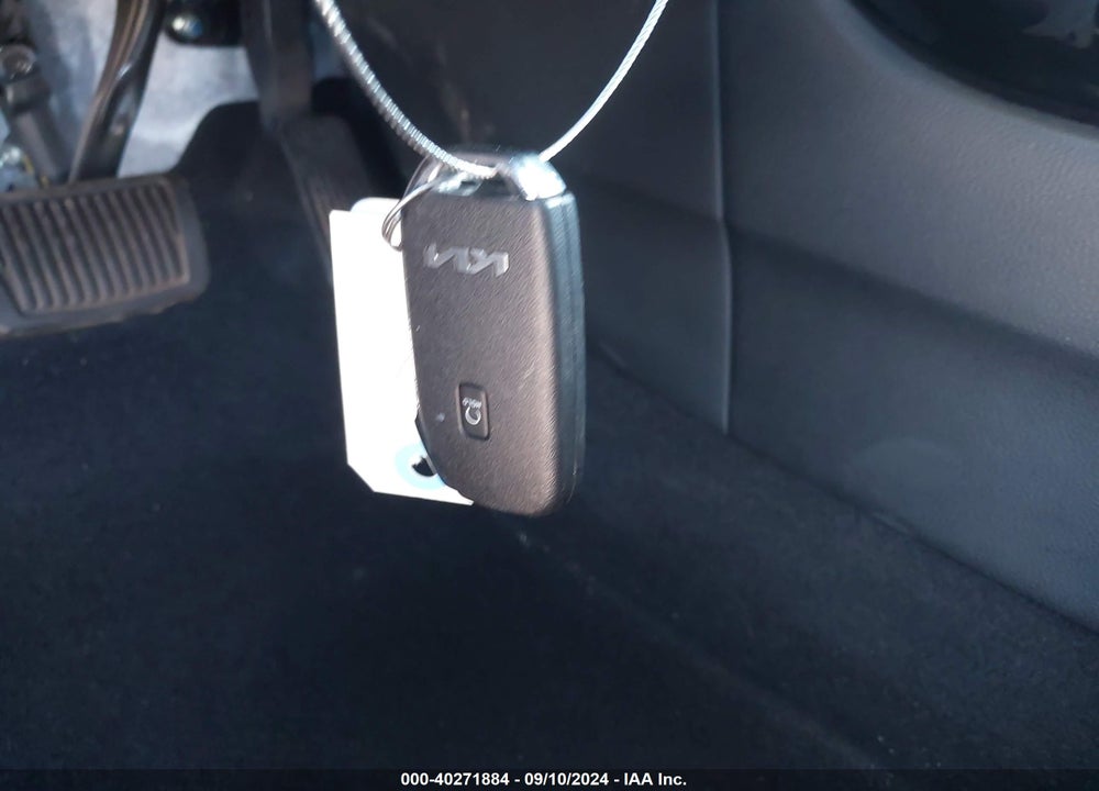 2023 KIA SELTOS EX VIN: KNDERCAA2P7357847