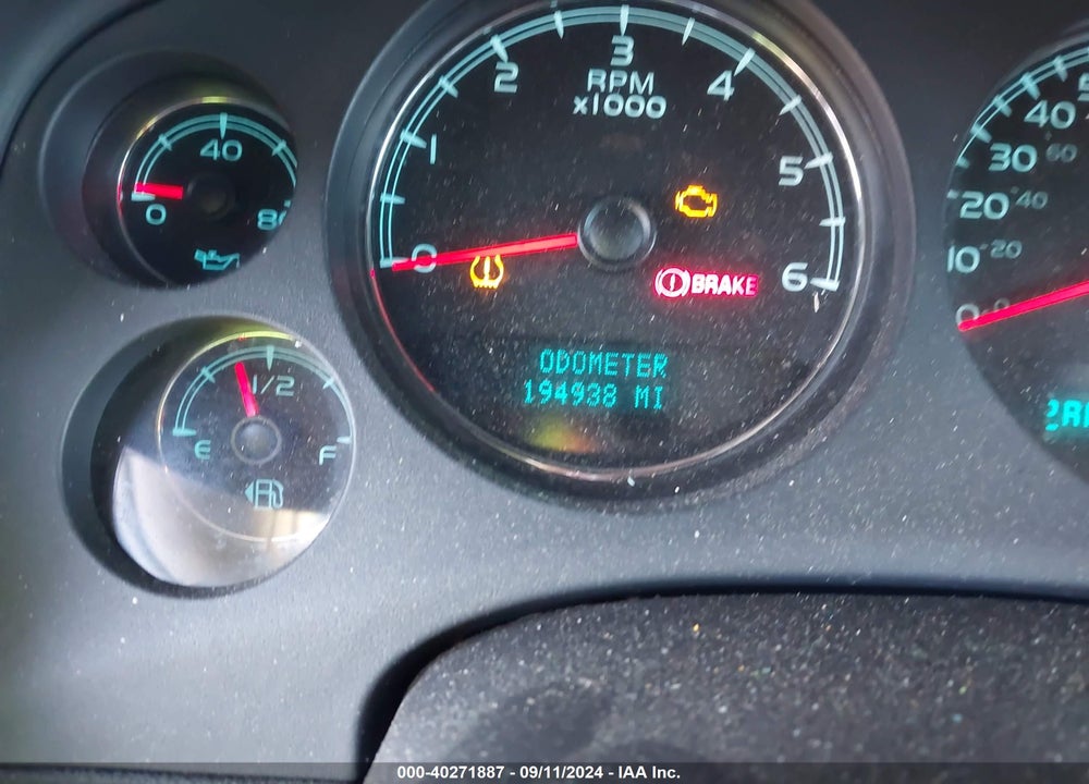 2008 CHEVROLET TAHOE LTZ VIN: 1GNFK13048R261118