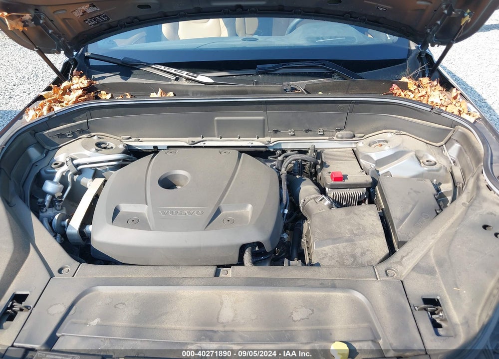 2018 VOLVO XC90 T5 MOMENTUM VIN: YV4102PK9J1335208