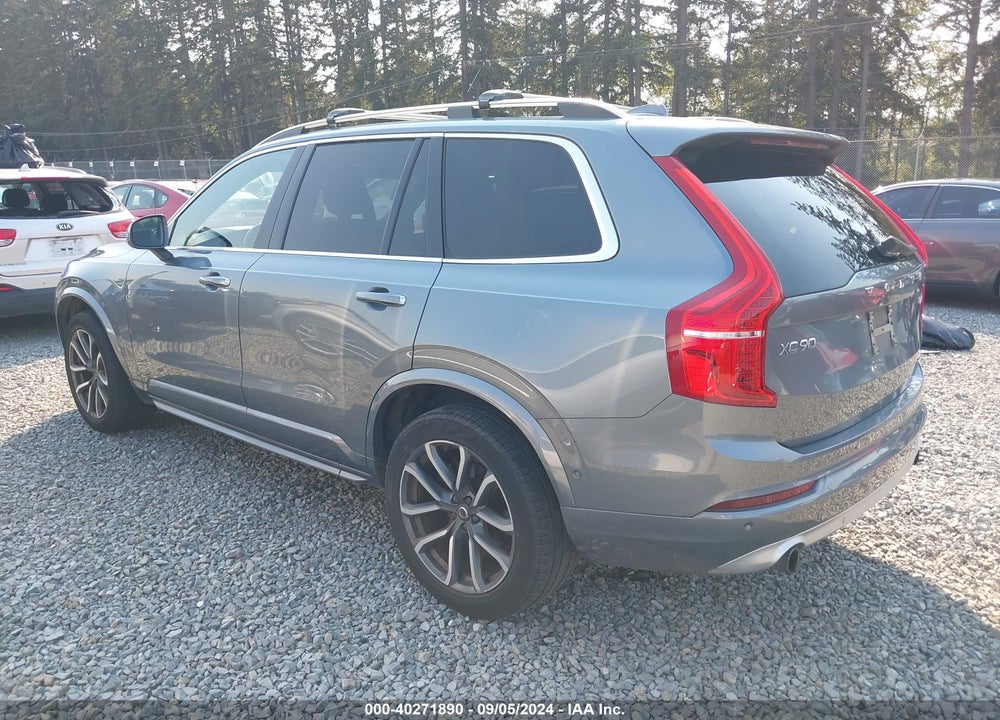 2018 VOLVO XC90 T5 MOMENTUM VIN: YV4102PK9J1335208