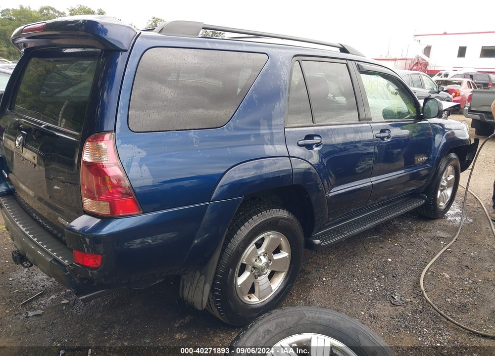 2005 TOYOTA 4RUNNER SR5 V6 VIN: JTEBU14R758035229