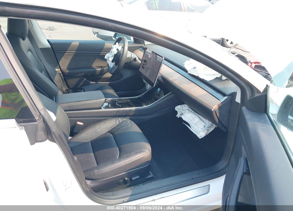 2020 TESLA MODEL 3 LONG RANGE DUAL MOTOR ALL-WHEEL DRIVE VIN: 5YJ3E1EB4LF647733