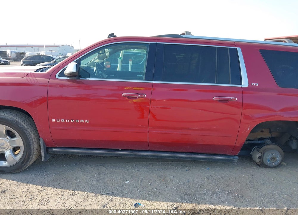 2015 CHEVROLET SUBURBAN 1500 LTZ VIN: 1GNSKKKC4FR180813