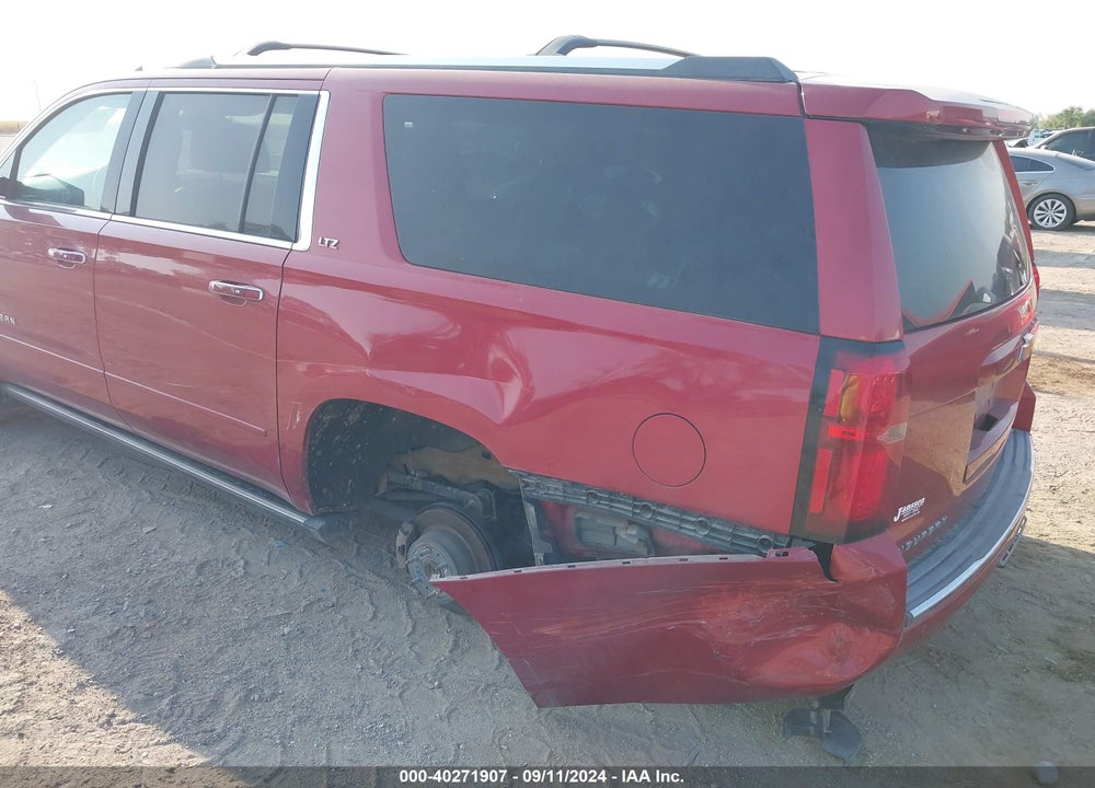 2015 CHEVROLET SUBURBAN 1500 LTZ VIN: 1GNSKKKC4FR180813