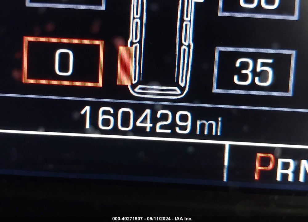 2015 CHEVROLET SUBURBAN 1500 LTZ VIN: 1GNSKKKC4FR180813