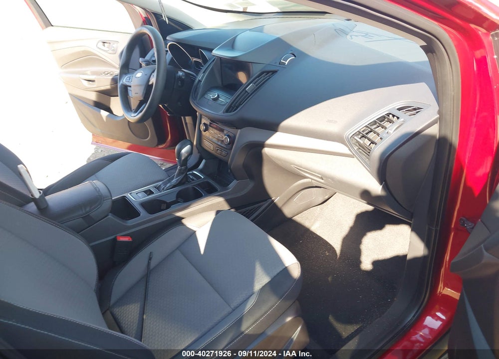 2019 FORD ESCAPE SE VIN: 1FMCU9GD4KUA84815