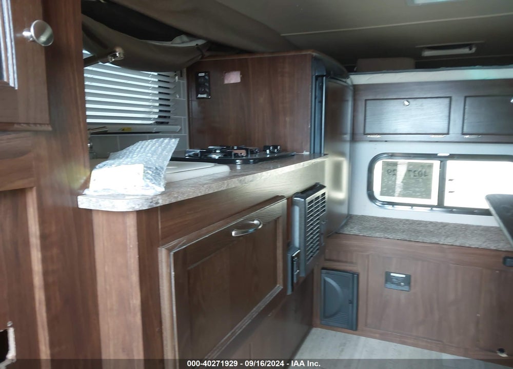 2019 FOREST RIVER SOFTSIDE SZSS VIN: 4X4SSZ207KN109530
