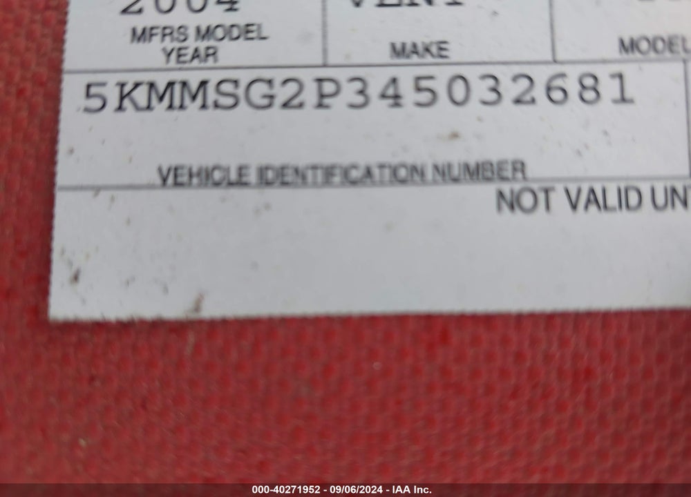 2004 VENTO TRITON VIN: 5KMMSG2P345032681