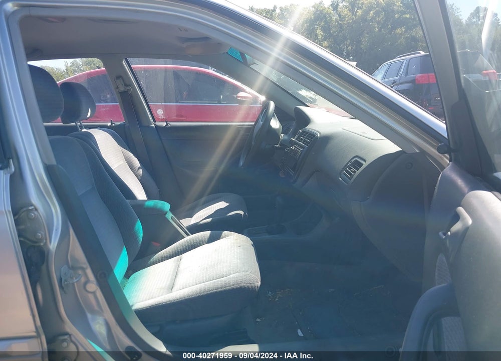 1999 HONDA CIVIC VALUE PACKAGE VIN: 2HGEJ6610XH517635