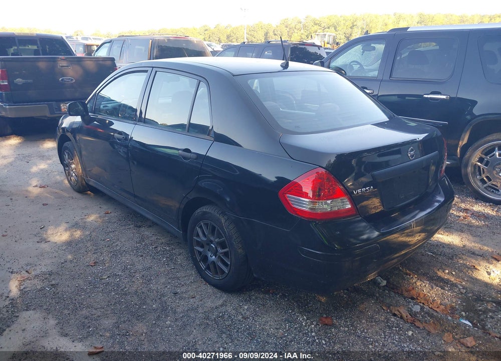2011 NISSAN VERSA 1.6 VIN: 3N1CC1AP2BL406117