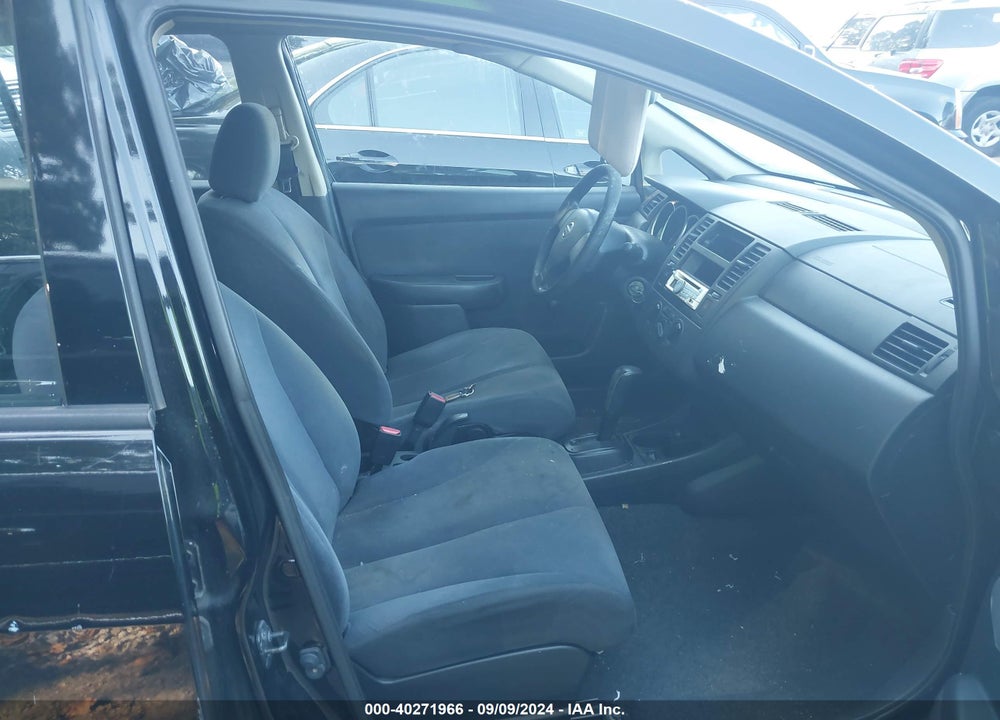 2011 NISSAN VERSA 1.6 VIN: 3N1CC1AP2BL406117