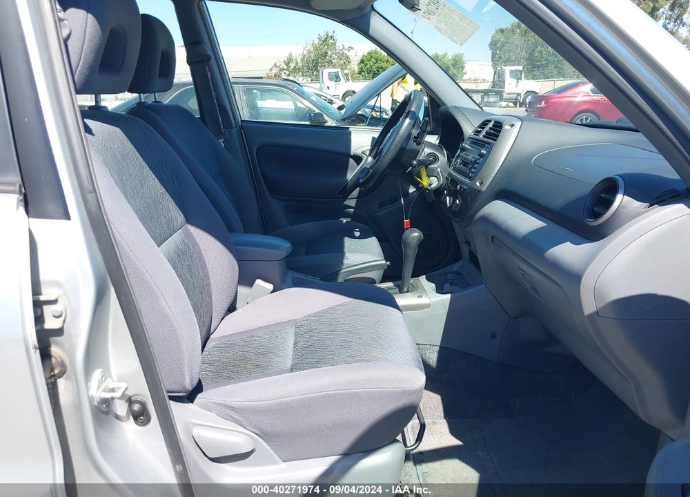 2001 TOYOTA RAV4 VIN: JTEGH20V110041023