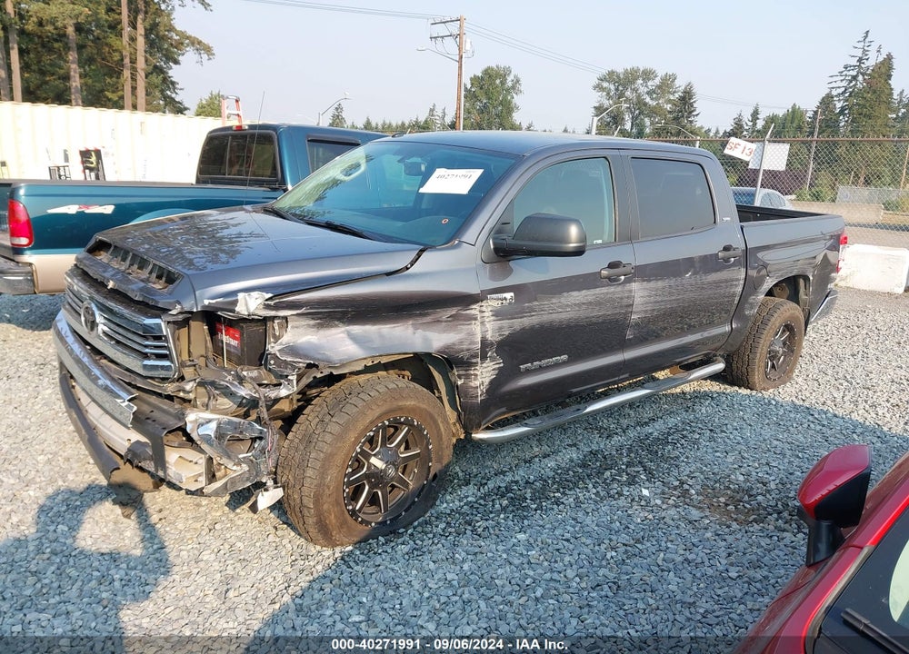 2017 TOYOTA TUNDRA SR5 5.7L V8 VIN: 5TFDY5F12HX617877
